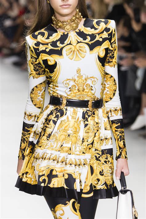 gianni versace vestiti uomo